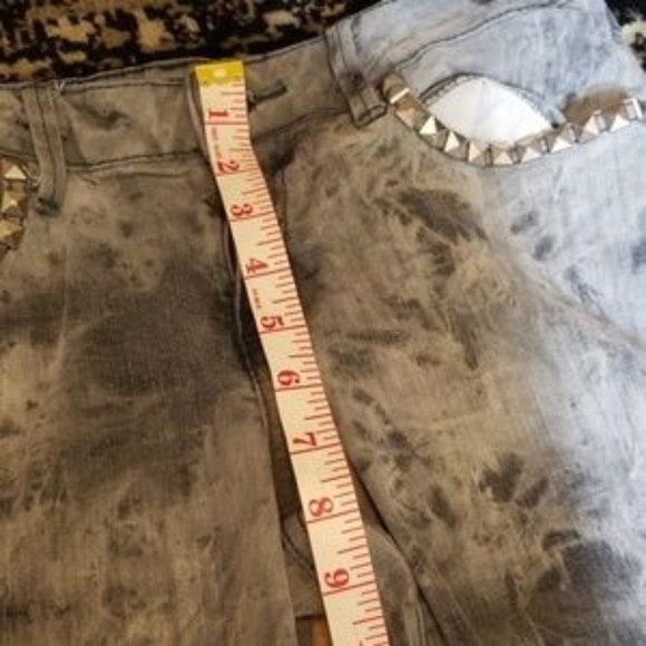 3/$20 a.n.a| Skinny Jeans Size 8/ 29 Silver/Gray - Picture 4 of 7